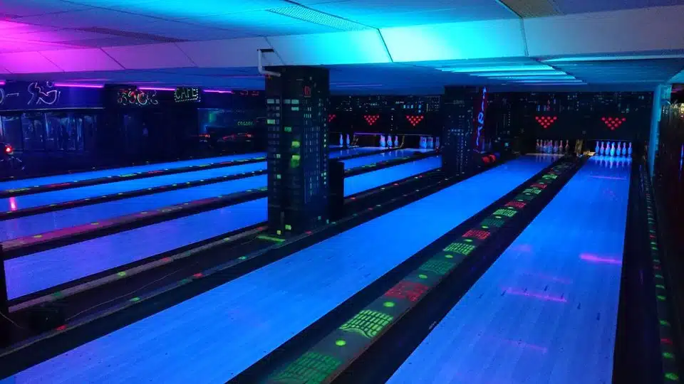 location-2-alpes-bowling le strike