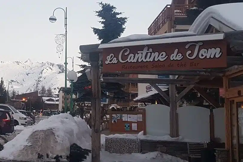 location-2-alpes-restaurant-la cantine de tom