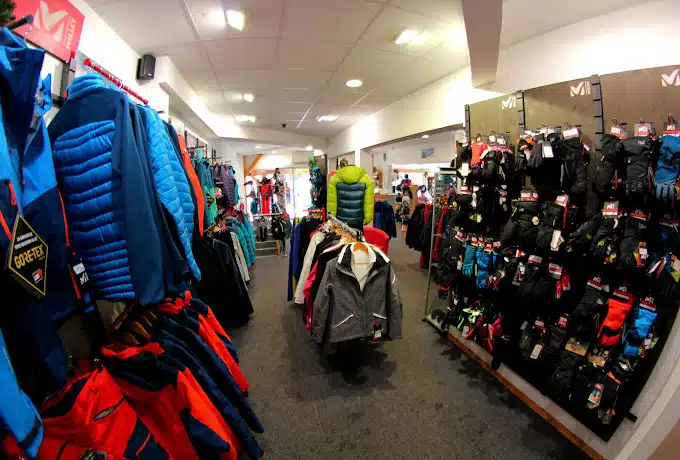 location2alpes-ski-shop-sport-emotion-centre Les 2 Alpes