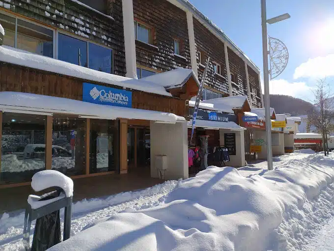 location2alpes-ski-shop-sport-emotion-venosc